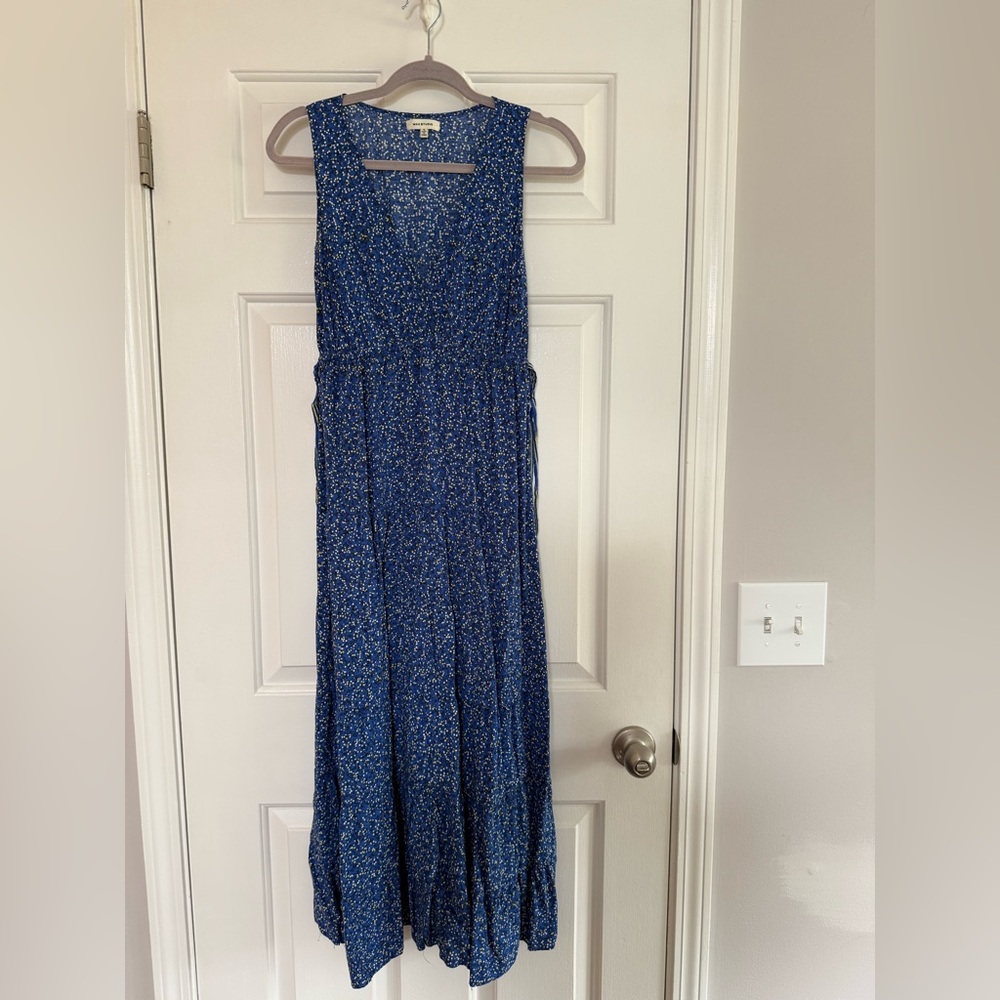 Max Studio Blue and White Maxi Dress